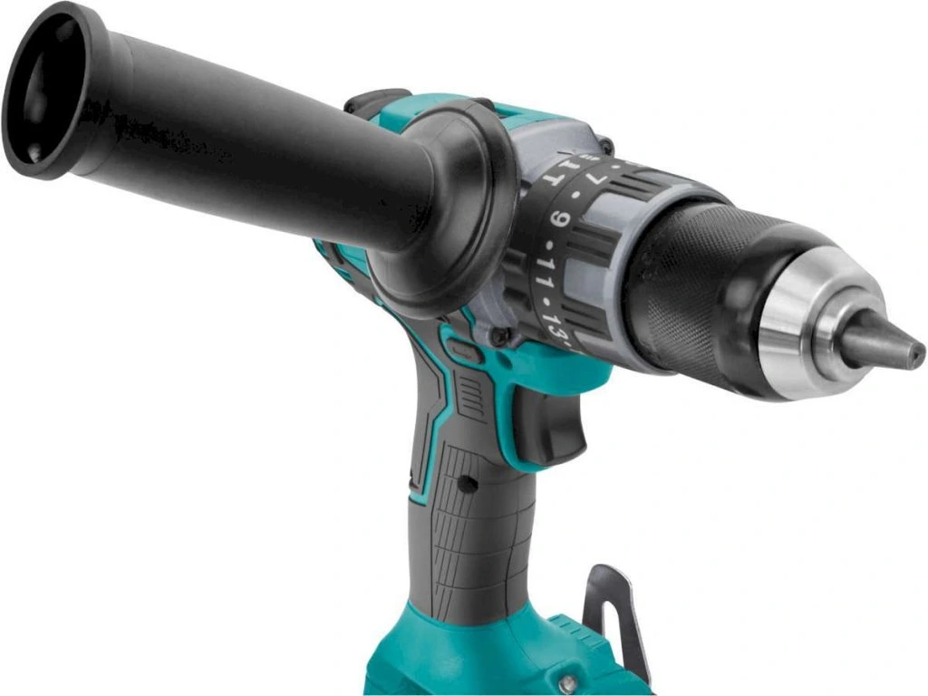 Výkonná vŕtačka Extol Industrial s krútiacim momentom 80Nm v kufri