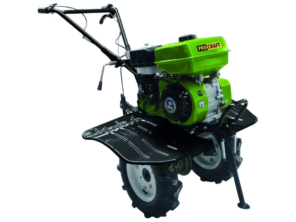 Kultivátor na kyprenie pôdy a zapracovanie hnojív v záhrade