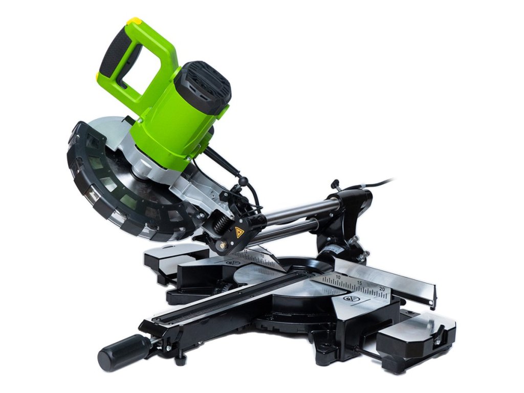 Pokosová píla s pojazdom PROCRAFT PGS256 pre presné rezanie dreva