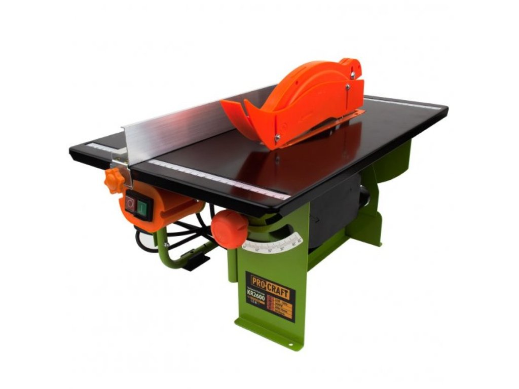 Stolová píla na mäkké a tvrdé drevo s reguláciou uhla