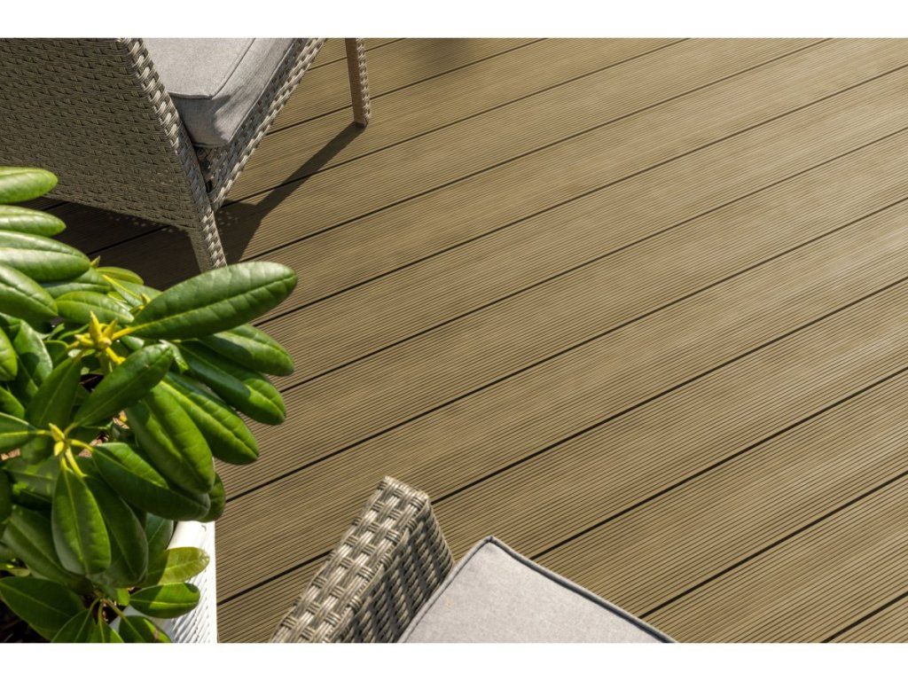 WPC terasová doska G21 Cumaru s dlhou životnosťou a prirodzeným vzhľadom