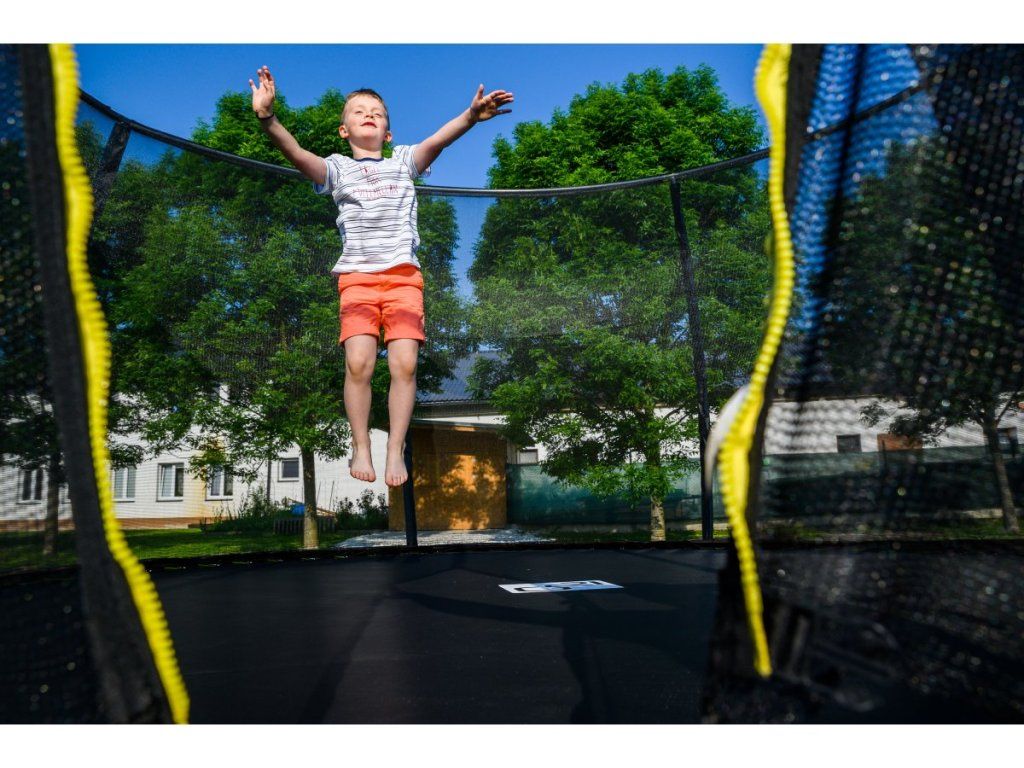 Trampolína G21 SpaceJump 366 cm s vnútornou sieťou a rebríkom