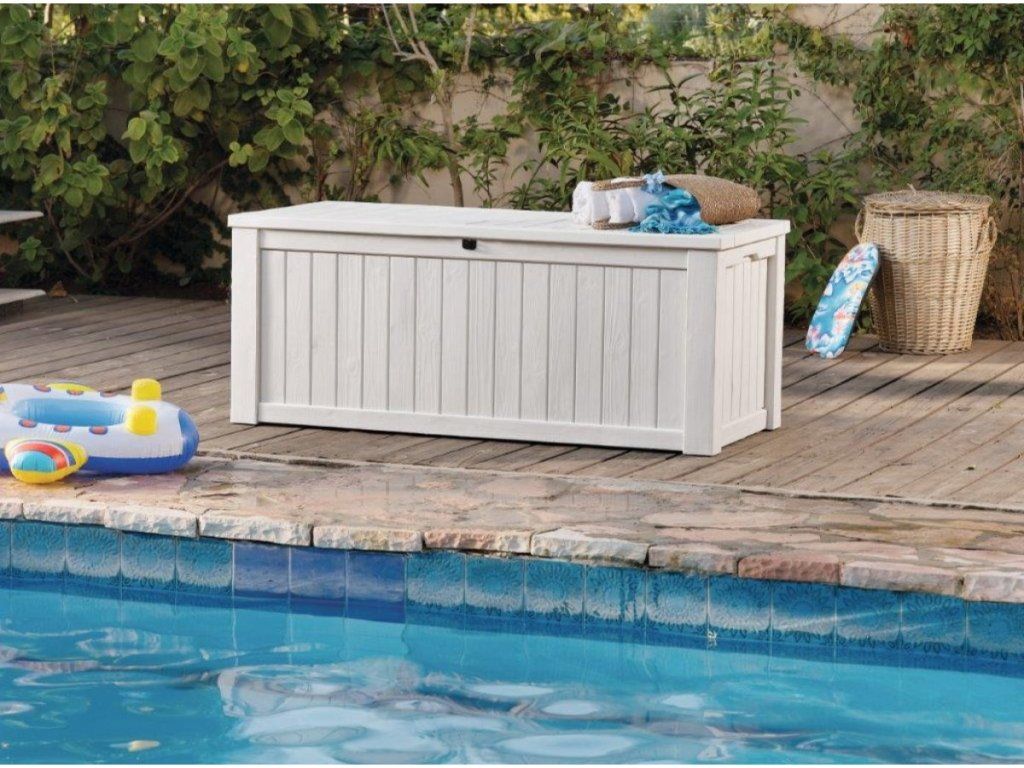 KETER Rockwood: Záhradný box s nosnosťou 300 kg na sedenie