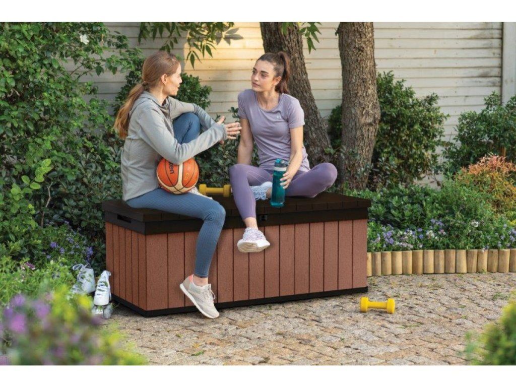 Kvalitný úložný box Keter Darwin 380 L z materiálu Evotech