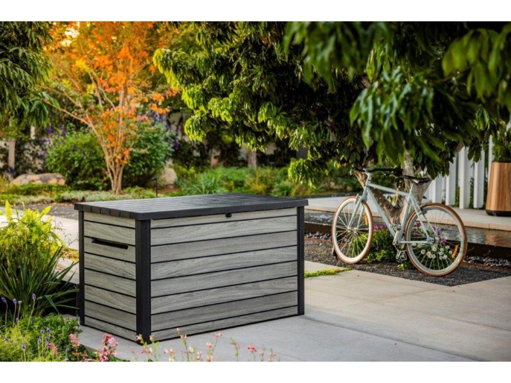 Ako vybrať odolný záhradný úložný box na podušky a hračky?