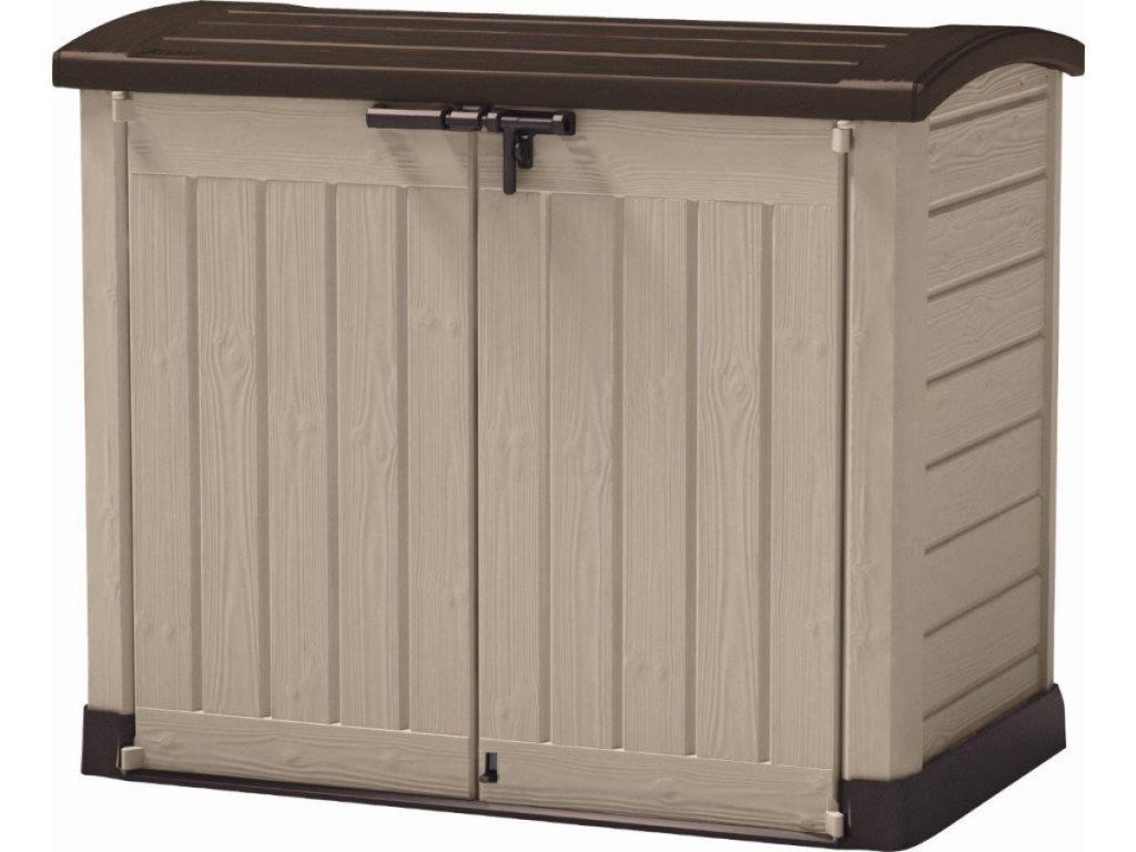 Bezpečné uskladnenie kosačky a grilu v uzamykateľnom prístrešku