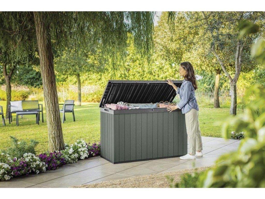 Vodoodolný záhradný úložný box KETER Darwin 662 L zelený