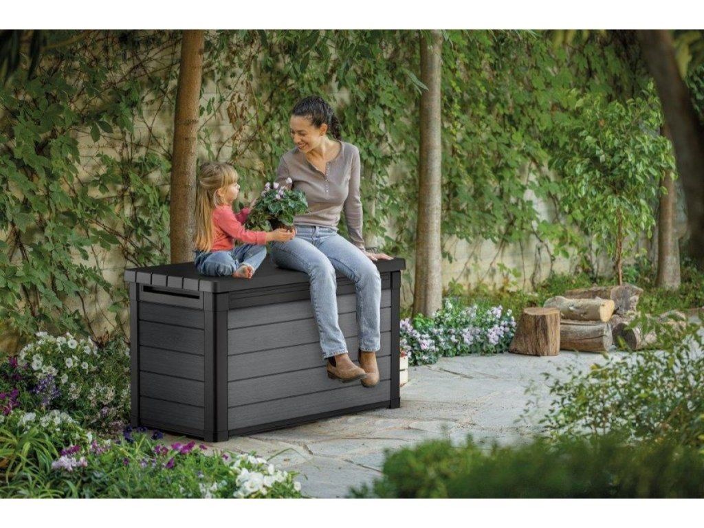 Keter Cortina 380 L: Bezúdržbový záhradný box z materiálu Evotech