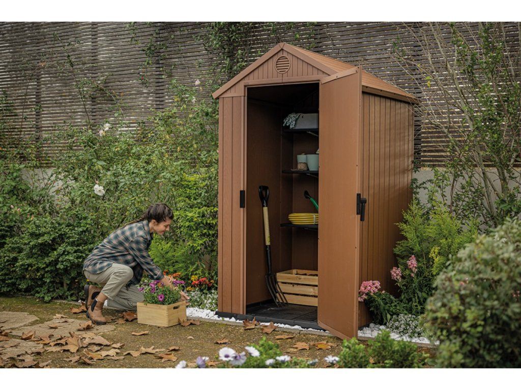 Záhradný domček Keter Darwin 4 x 4 ochráni vaše náradie pred dažďom aj snehom