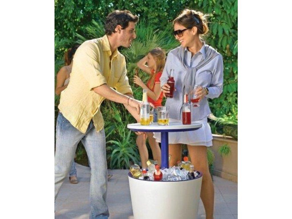 Keter Cool Bar Rattan: Barový stolík a chladnička v jednom