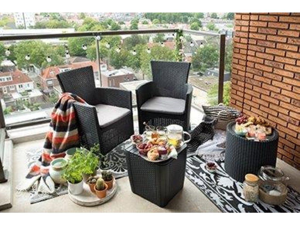 Keter Cool Stool: Chladiaci box na nápoje a sedadlo v jednom