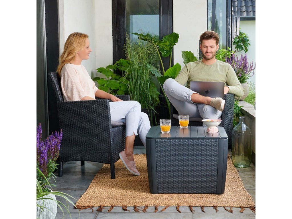 Záhradné kreslo Keter Iowa v tmavohnedej farbe s UV ochranou