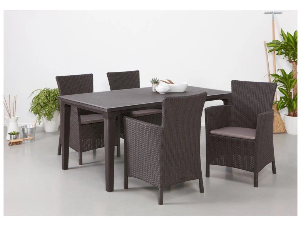 Záhradné kreslo Keter Iowa v tmavohnedej farbe s UV ochranou