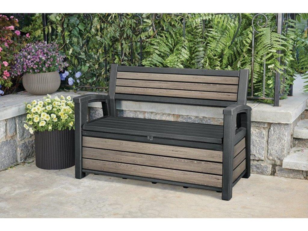 KETER Deco Garden Bench: Záhradná lavica s úložným priestorom, ktorá nehnije