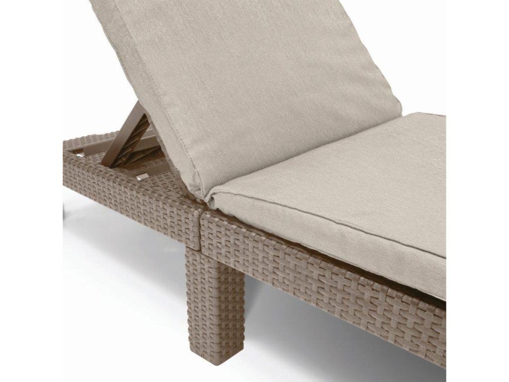Ležadlo Keter Daytona Deluxe pre váš maximálny relax na záhrade