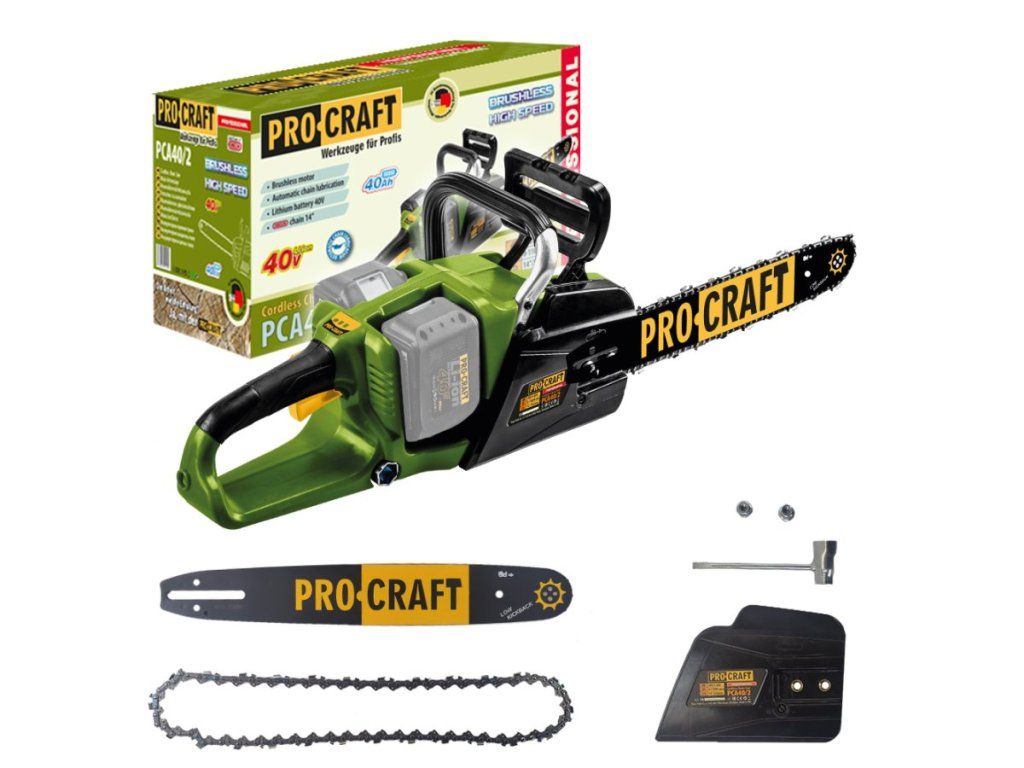 Aku reťazová píla Procraft PCA40/2 reže palivové drevo bez benzínového zápachu